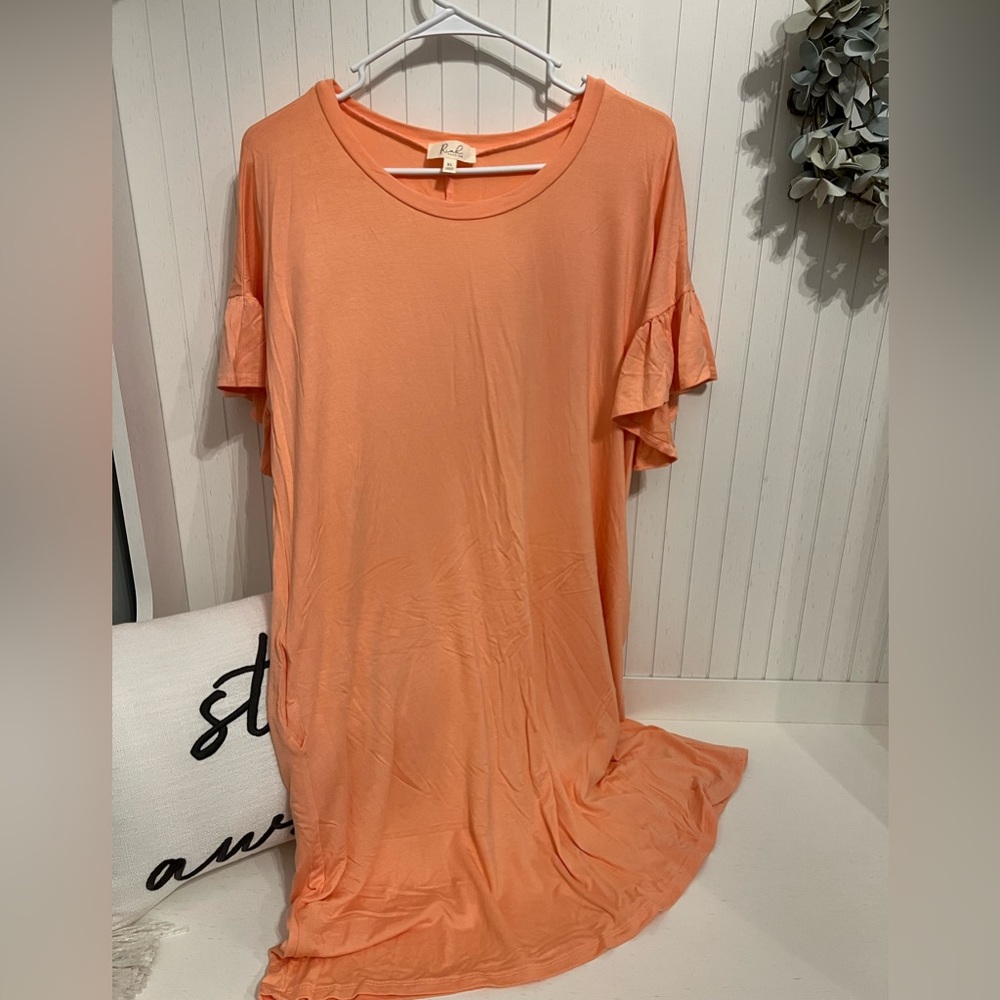 Riah Fashion t-shirt dress with pockets